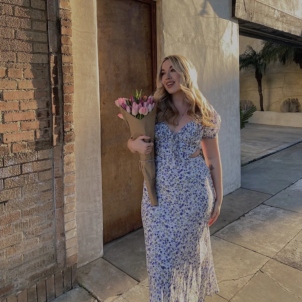 Light blue and purple floral midi dress with cutouts - Picture 6 of 7